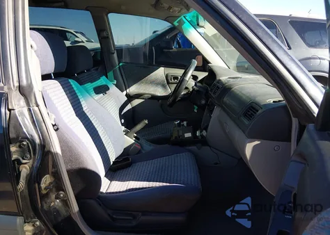 1998 Subaru Forester L из США, поврежденный, VIN JF1SF6352WG781983